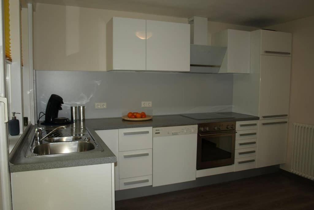 Grosszugige Ferienwohnung Am Kloster Kirchzarten Buitenkant foto